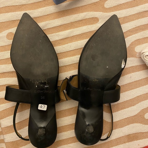 Pointy mules with hardware - Picture 5 of 5